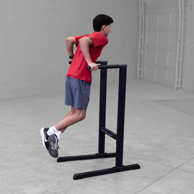 Брусья напольные Body-Solid GDIP59 черные Брусья напольные Body-Solid GDIP59 черные